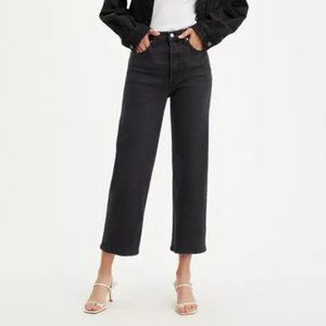 Levi's - Ribcage Straight Ankle Jeans